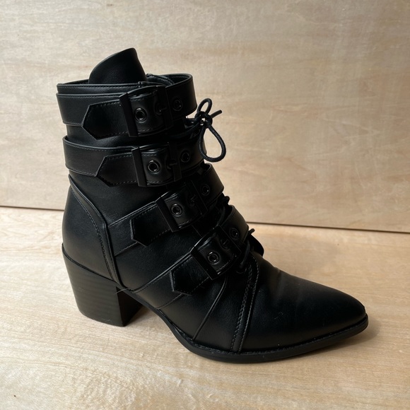 widow Shoes - WIDOW black buckle lace up boot
